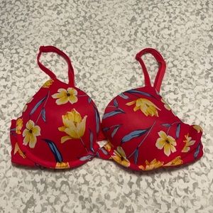 PINK Victoria’s Secret Wear Everywhere T-Shirt Bra